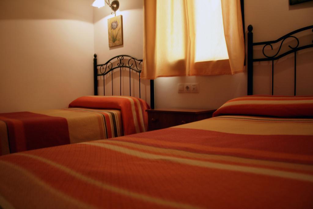 El Aceiton Hotel Cortegana Ngoại thất bức ảnh